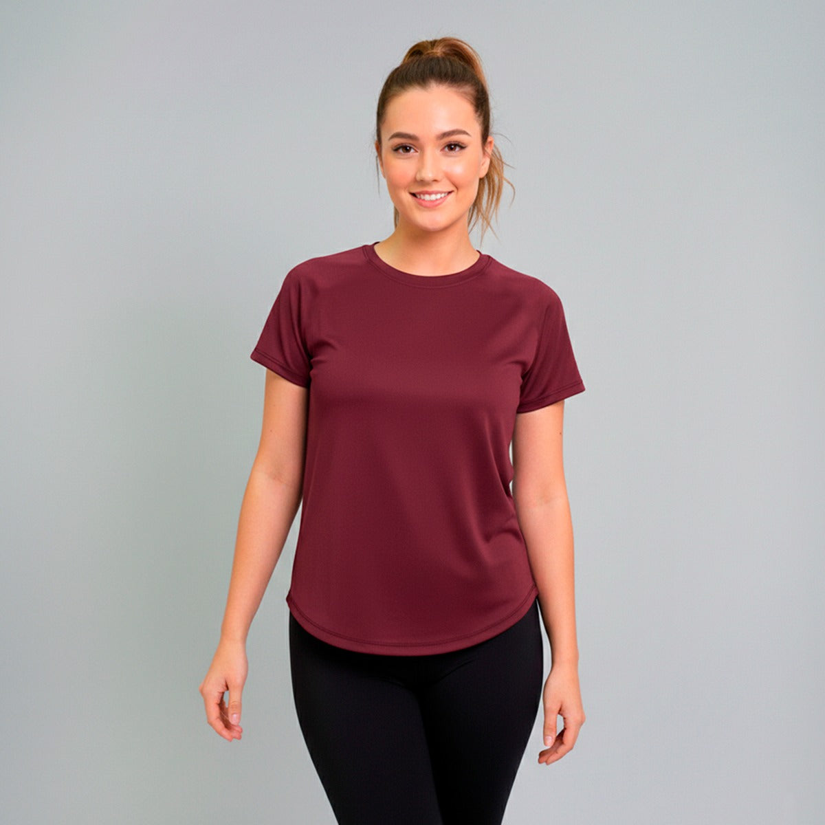 Blusa Solida Cuello Redondo Skechers