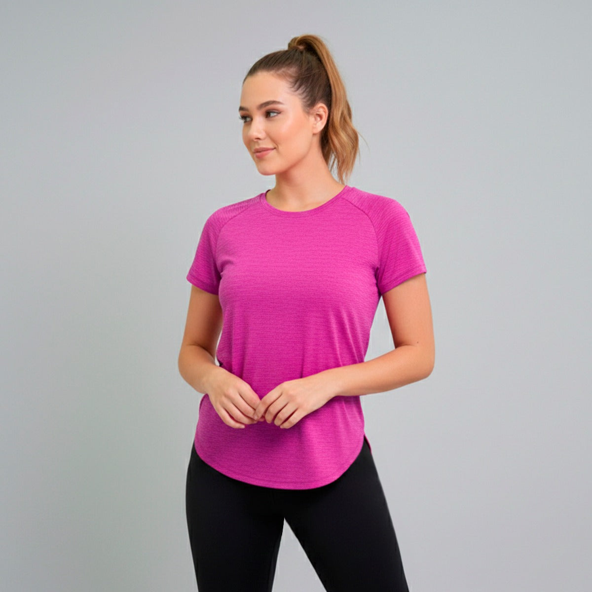 Blusa Solida Cuello Redondo Skechers